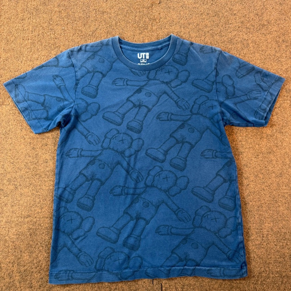 Rare Uniqlo UT KAWS Companion All Over Print T-Shirt Blue XS Streetwear Art Tee